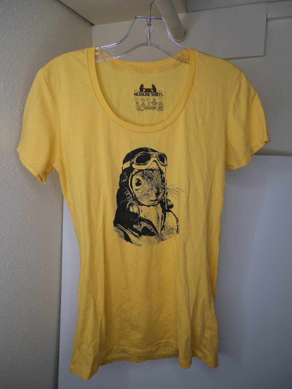 Headline Shirts women Flying Squirrel tee size L